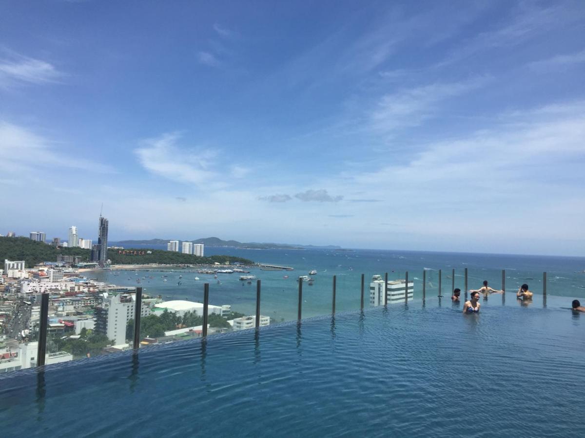 The Base Central Pattaya By Wcc Lejlighed Eksteriør billede